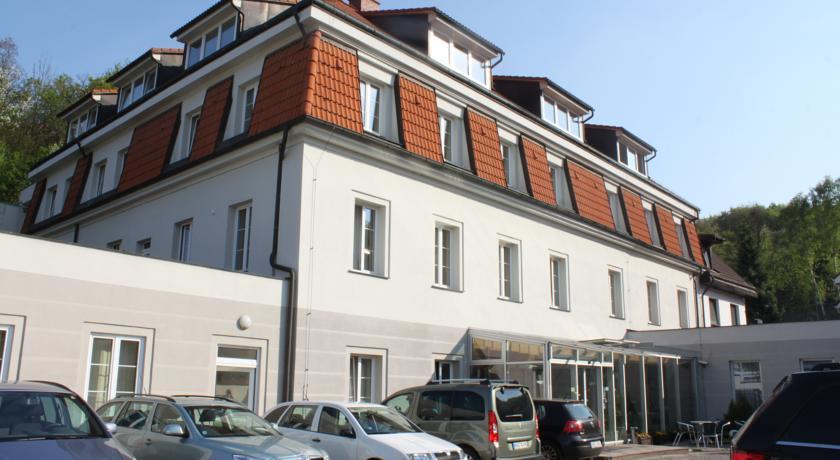 Hotel Popelka 布拉格 外观 照片